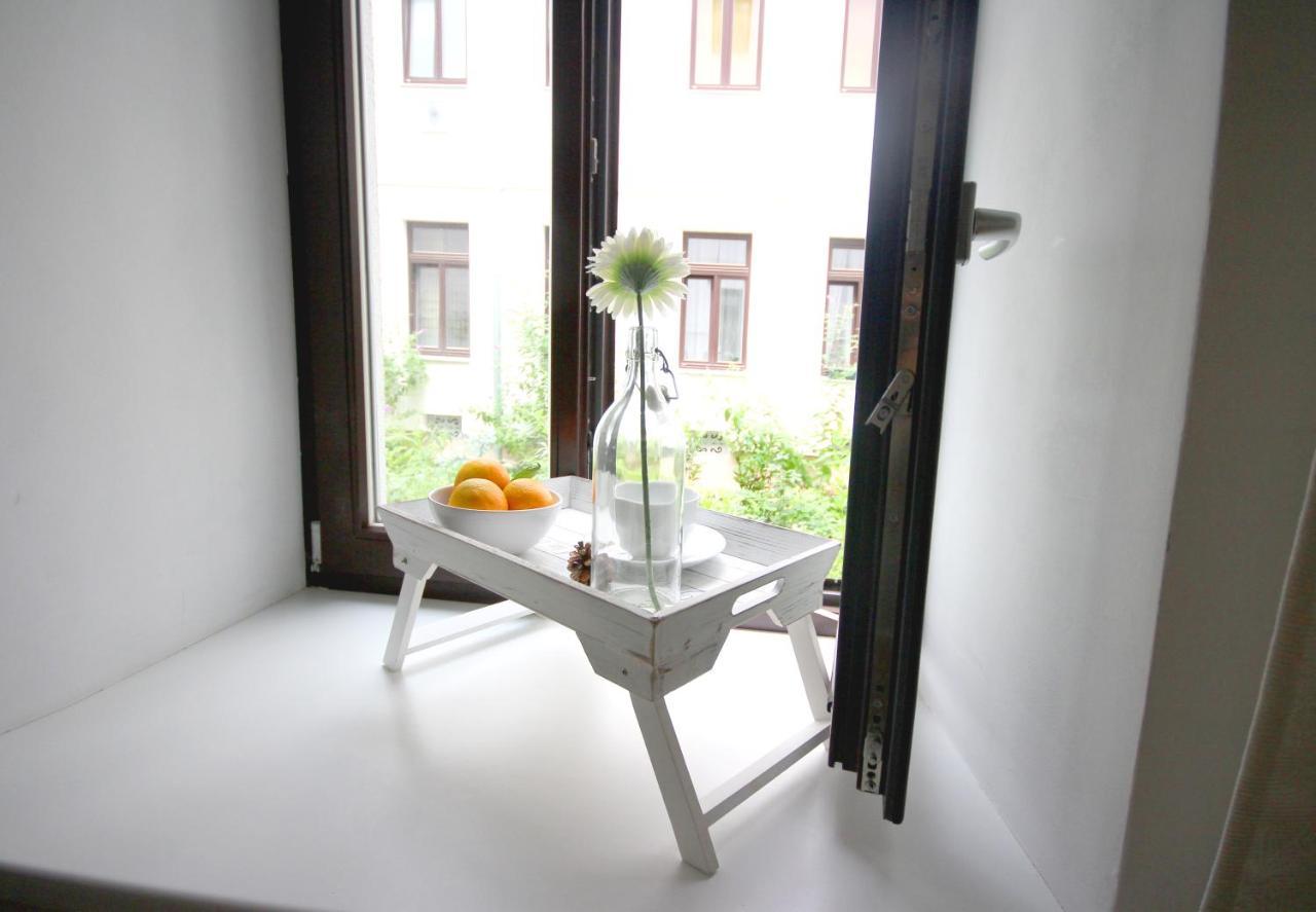 Apartamento For The Bold, Chic And Open Minded Viena Exterior foto