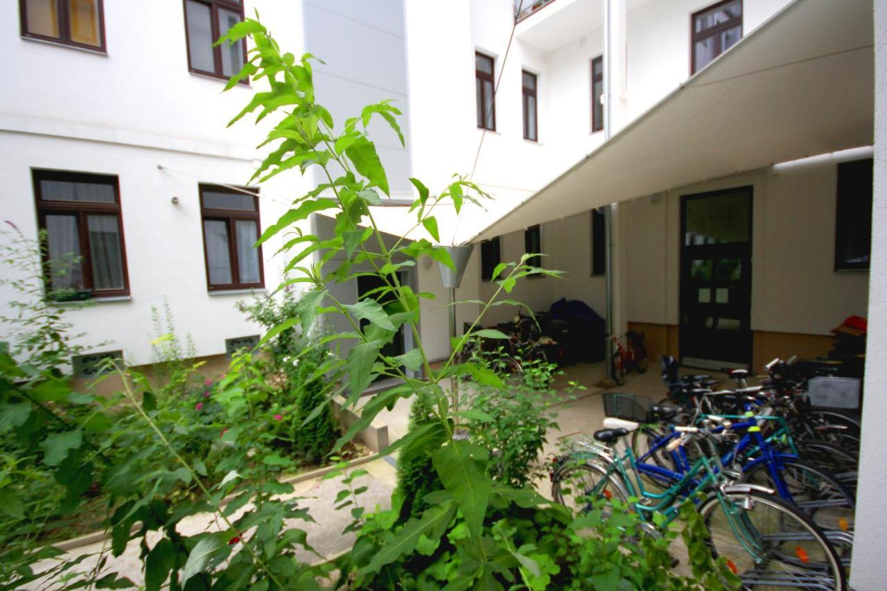Apartamento For The Bold, Chic And Open Minded Viena Exterior foto