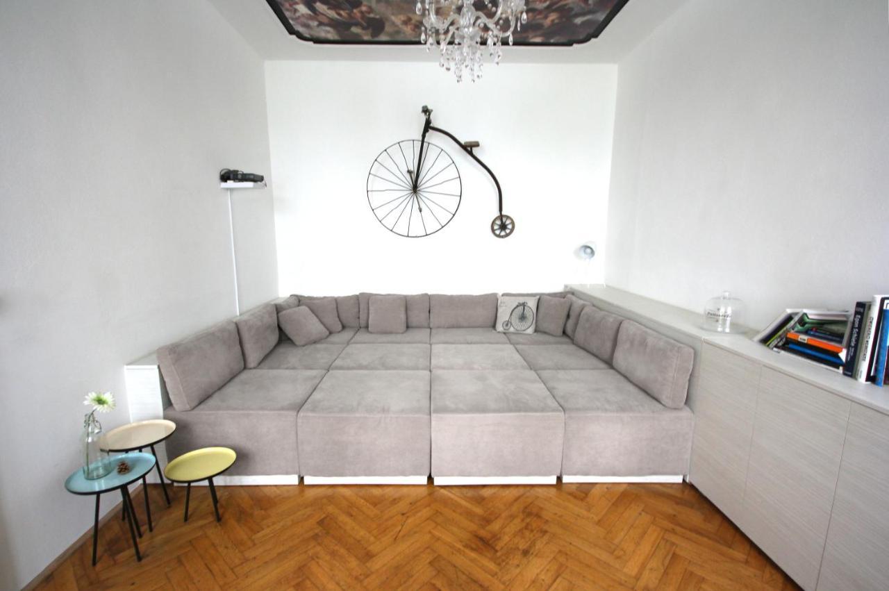 Apartamento For The Bold, Chic And Open Minded Viena Exterior foto