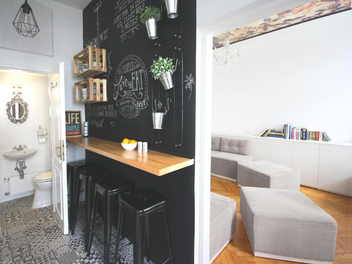 Apartamento For The Bold, Chic And Open Minded Viena Exterior foto